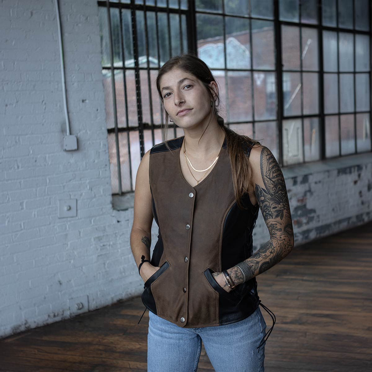 Milwaukee Leather MLL4508 Women's 'Trickster' Vintage Two Tone Crazy Horse Brown and Black Leather Club Style Motorcycle Vest - image 8