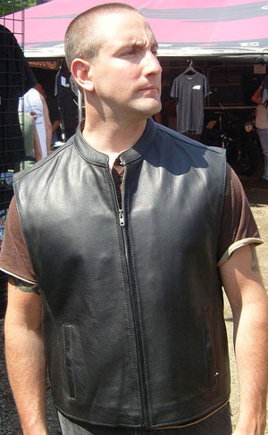 Club Style Zippered Touring Vest